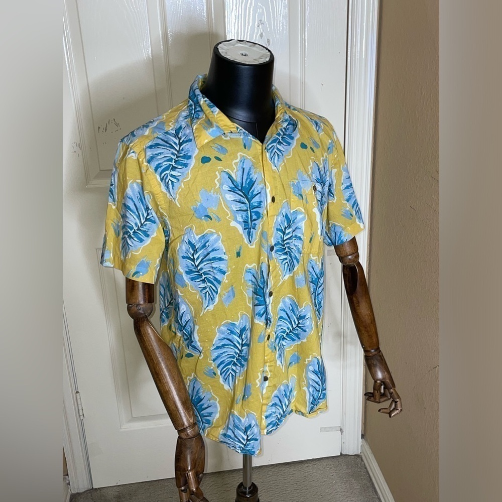 Men's Malihini Pataloha® Shirt Large​​​​​​​​​​ - Picture 2 of 10